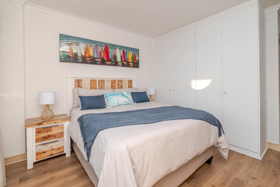 2 Bedroom Property for Sale in Bloubergstrand Western Cape